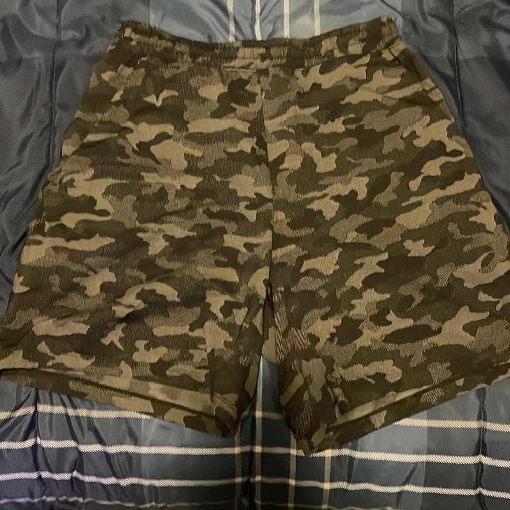 Lululemon Pace Breaker Linerless 7” Short
